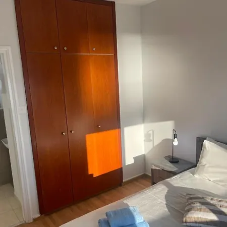 Alex 32 Apartman Lárnaka