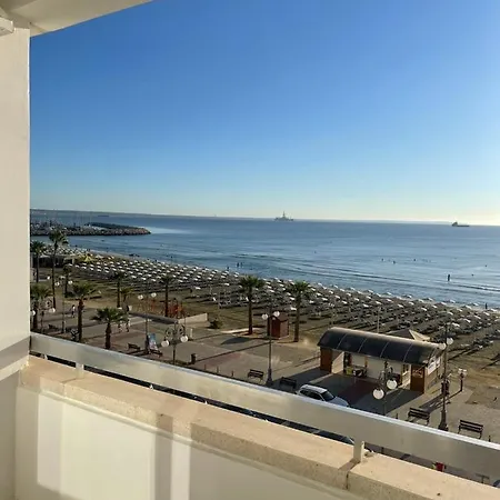 Alex 32 Larnaca